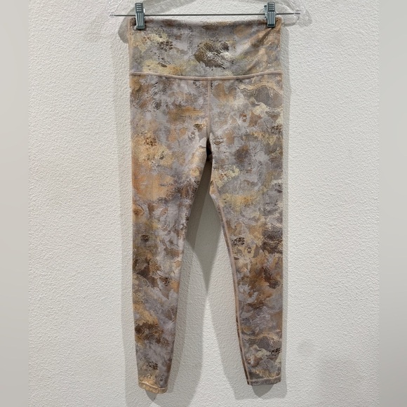 Athleta Elation Gilded Tight High Rise Metallic Gold Grey Cream Leggings Small - Picture 8 of 15